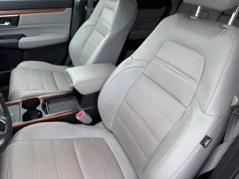 Another view of 2022 Honda CR-V Touring for sale in Knoxville, TN at Cadillac of Knoxville