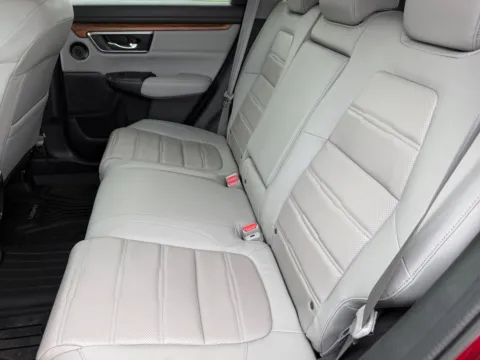 More photos of 2022 Honda CR-V Touring at Cadillac of Knoxville, TN