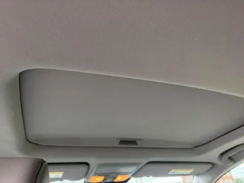 More photos of 2022 Honda CR-V Touring at Cadillac of Knoxville, TN