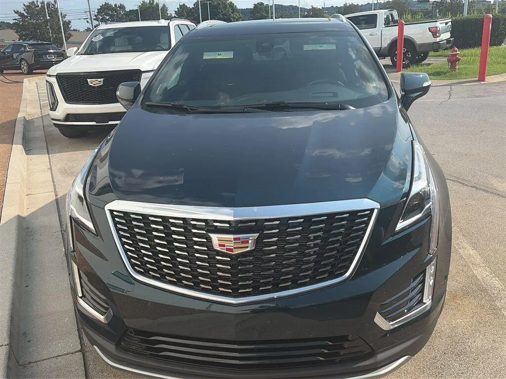Green 2025 Cadillac XT5 AWD Premium Luxury for sale in Knoxville, TN