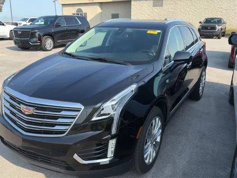 Photos of 2018 Cadillac XT5 Premium Luxury FWD for sale in Knoxville, TN at Cadillac of Knoxville