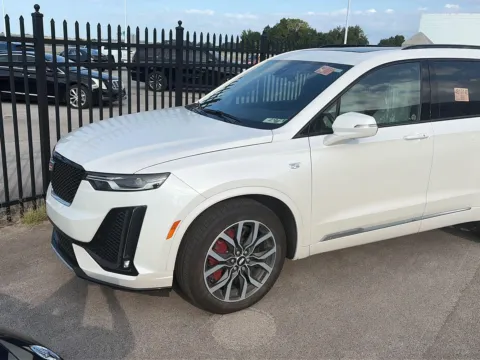 Photos of 2024 Cadillac XT6 AWD Sport for sale in Knoxville, TN at Cadillac of Knoxville