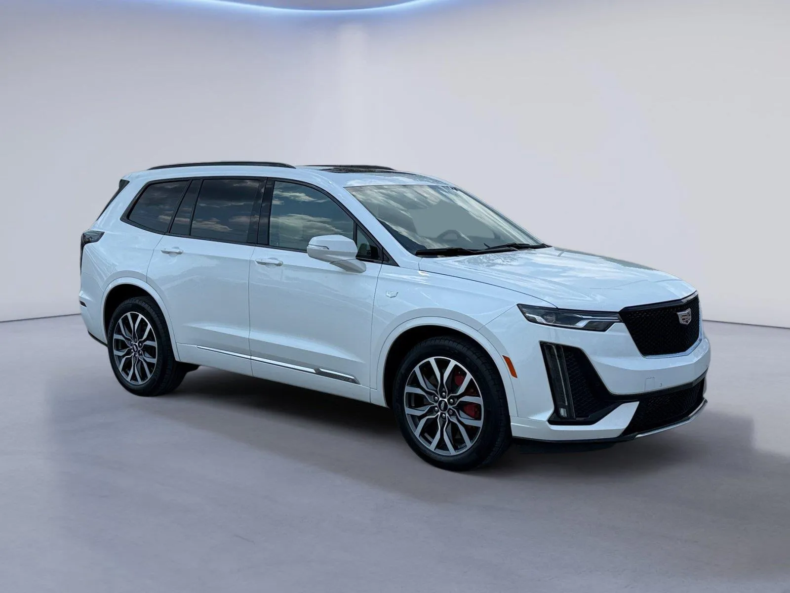 White 2024 Cadillac XT6 AWD Sport for sale in Knoxville, TN