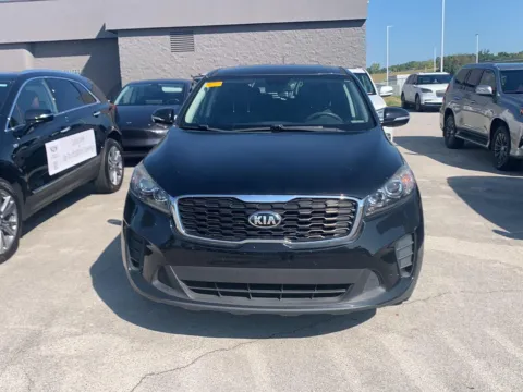 Black 2019 Kia Sorento L for sale in Knoxville, TN