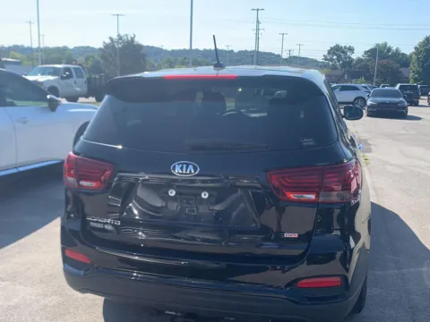 More photos of 2019 Kia Sorento L at Cadillac of Knoxville, TN
