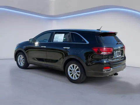 More photos of 2019 Kia Sorento L at Cadillac of Knoxville, TN