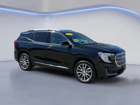 Black 2023 GMC Terrain Denali for sale in Knoxville, TN