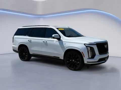 White 2025 Cadillac Escalade 4WD Sport Platinum for sale in Knoxville, TN