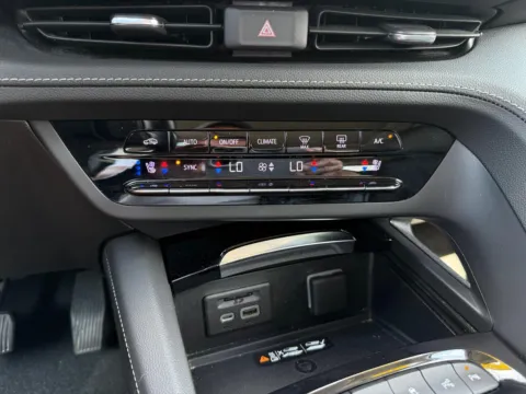 Photos of 2023 Buick Envision Avenir for sale in Knoxville, TN at Cadillac of Knoxville