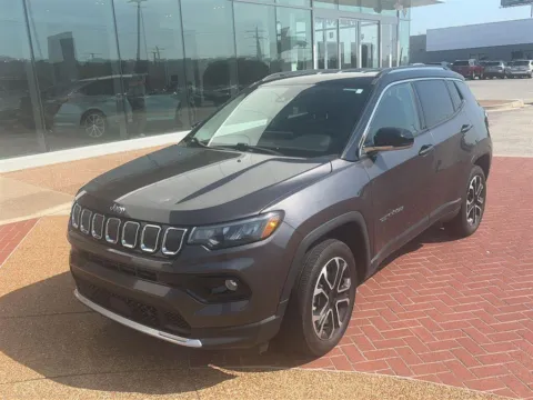 More photos of 2022 Jeep Compass Limited at Cadillac of Knoxville, TN