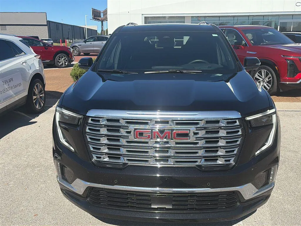 Black 2024 GMC Acadia FWD Denali for sale in Knoxville, TN