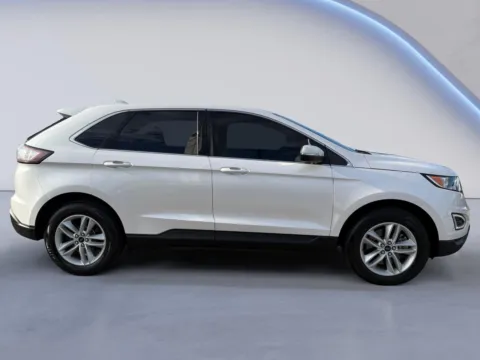 Photos of 2018 Ford Edge SEL for sale in Knoxville, TN at Mazda of Knoxville