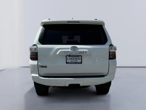 More photos of 2020 Ford Edge SEL at Mazda of Knoxville, TN