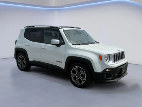 White 2016 Jeep Renegade Limited for sale in Knoxville, TN
