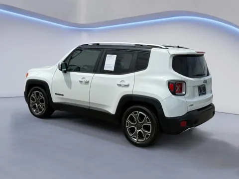 More photos of 2016 Jeep Renegade Limited at Mazda of Knoxville, TN