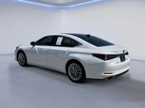 More photos of 2021 Lexus ES 350 Ultra Luxury at Mazda of Knoxville, TN