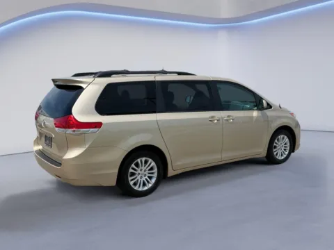 Another view of 2014 TOYOTA Sienna XLE 8-Passenger for sale in Knoxville, TN at Mazda of Knoxville