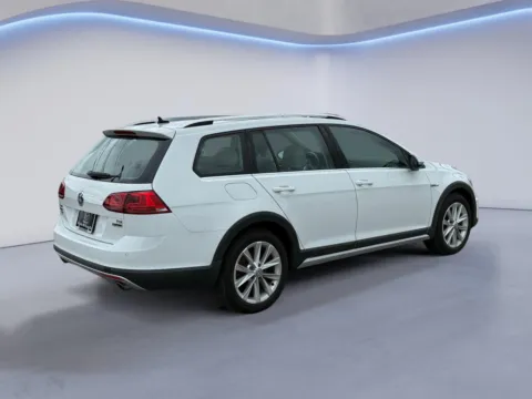 Another view of 2017 Volkswagen Golf Alltrack SEL for sale in Knoxville, TN at Mazda of Knoxville