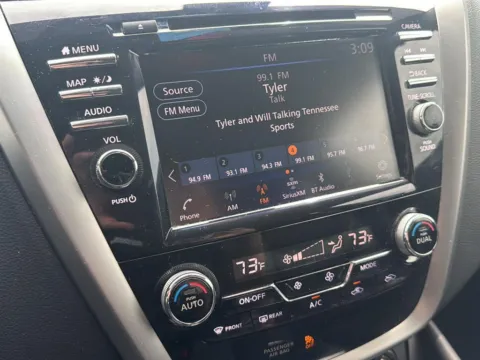 More photos of 2023 Nissan Murano SL at Mazda of Knoxville, TN