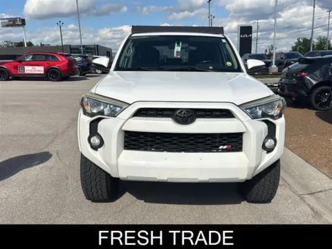 White 2014 Toyota 4Runner SR5 Premium for sale in Knoxville, TN