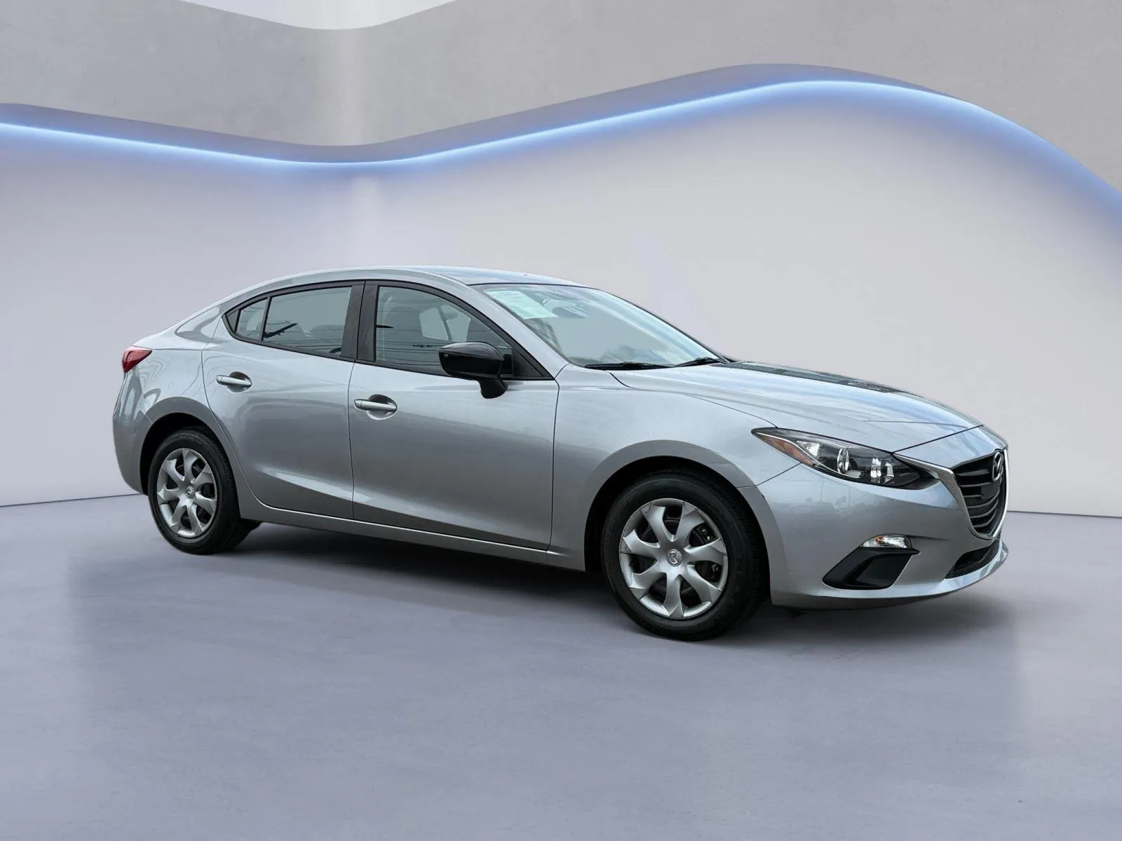Silver 2015 Mazda Mazda3 i SV for sale in Knoxville, TN