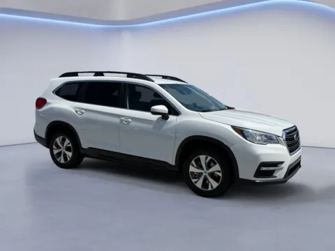 White 2020 Subaru Ascent Premium for sale in Knoxville, TN