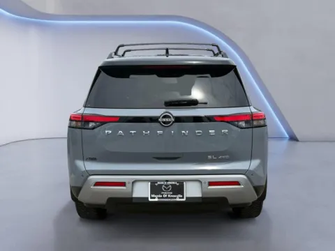 More photos of 2022 Nissan Pathfinder SL at Mazda of Knoxville, TN