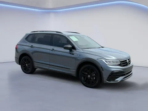 Gray 2022 Volkswagen Tiguan SE R-Line Black for sale in Knoxville, TN