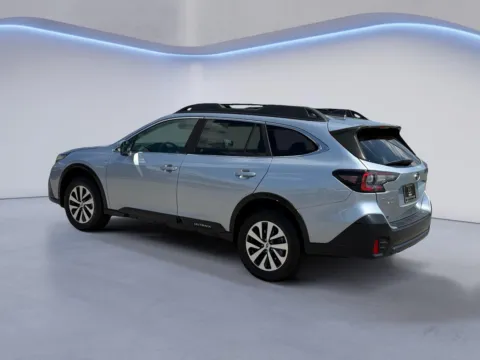 More photos of 2020 Subaru Outback Premium at Mazda of Knoxville, TN