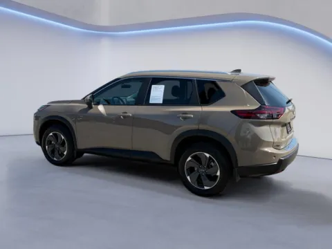 More photos of 2024 Nissan Rogue SV at Mazda of Knoxville, TN