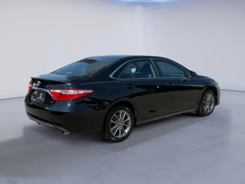 Another view of 2016 Toyota Camry SE for sale in Knoxville, TN at Mazda of Knoxville