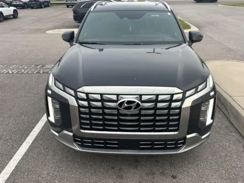 Photos of 2023 Hyundai Palisade Calligraphy for sale in Knoxville, TN at Mazda of Knoxville