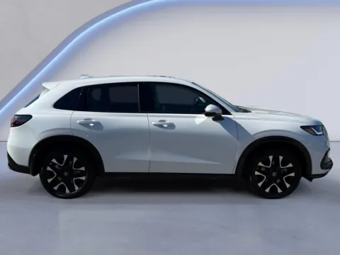 Photos of 2026 Honda HR-V EX-L for sale in Knoxville, TN at Mazda of Knoxville