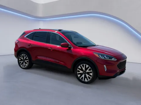 Red 2020 Ford Escape SEL for sale in Knoxville, TN