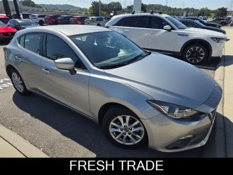 Silver 2016 Mazda Mazda3 i Sport for sale in Knoxville, TN