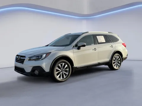 White 2018 Subaru Outback Touring for sale in Alcoa, TN
