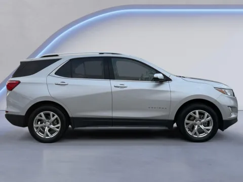 Photos of 2021 Chevrolet Equinox Premier for sale in Alcoa, TN at Twin City Buick GMC