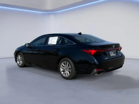 More photos of 2021 TOYOTA AVALON XLE at Twin City Buick GMC, TN