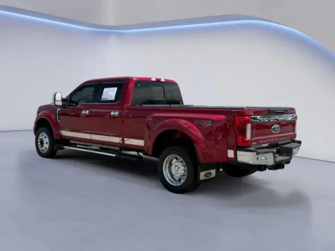 More photos of 2019 Ford Super Duty F-450 DRW Lariat at Twin City Buick GMC, TN