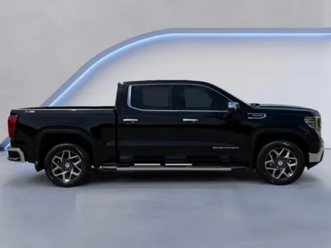 Photos of 2022 GMC Sierra 1500 SLT for sale in Alcoa, TN at Twin City Buick GMC
