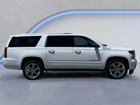 Photos of 2020 Chevrolet Suburban Premier for sale in Alcoa, TN at Twin City Buick GMC