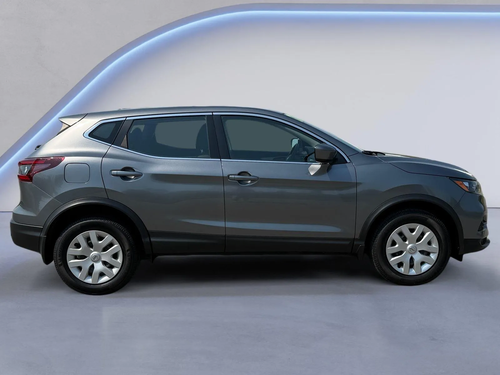Silver 2020 Nissan Rogue Sport S for sale in Alcoa, TN