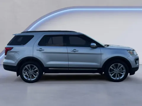 Photos of 2019 Ford Explorer XLT for sale in Alcoa, TN at Twin City Buick GMC