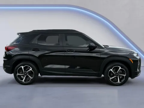 Photos of 2022 Chevrolet Trailblazer RS for sale in Alcoa, TN at Twin City Buick GMC
