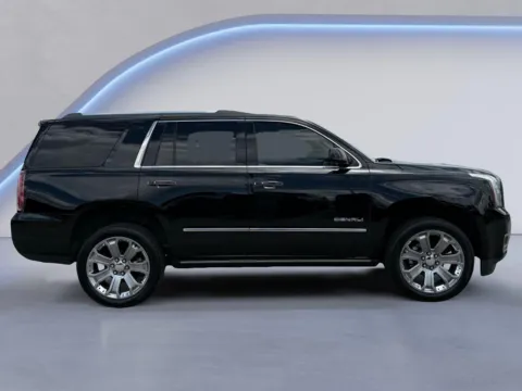 Photos of 2017 GMC Yukon Denali for sale in Alcoa, TN at Twin City Buick GMC