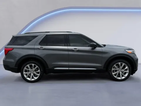 Photos of 2023 Ford Explorer Platinum for sale in Alcoa, TN at Twin City Buick GMC