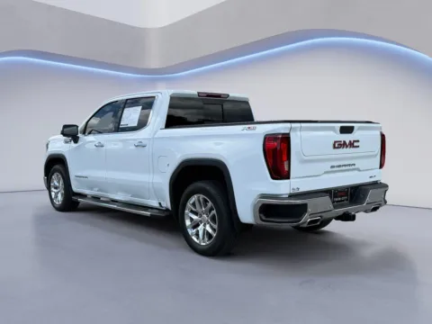 More photos of 2021 GMC Sierra 1500 SLT at Twin City Buick GMC, TN