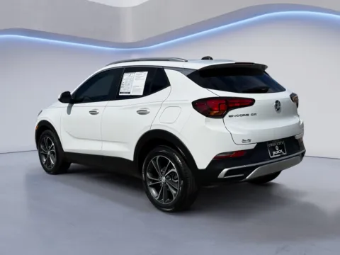 More photos of 2022 Buick Encore GX Select at Twin City Buick GMC, TN