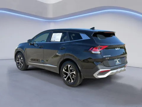 More photos of 2025 Kia Sportage EX at Twin City Buick GMC, TN