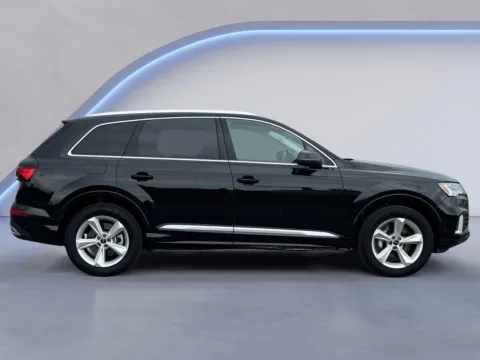 Photos of 2024 Audi Q7 Premium Plus for sale in Alcoa, TN at Twin City Hyundai